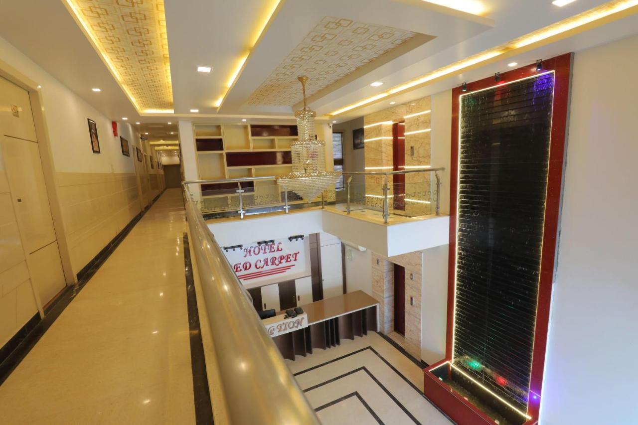 Hotel Sahib'S Red Carpet - Family & Corporate Hotel Chain Agra  Eksteriør bilde